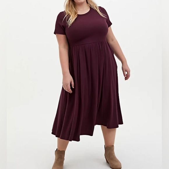 SHEIN PLUS BURGUNDY PURPLE RIB HALF SLEEVE MIDI DRESS - Picture 2 of 6